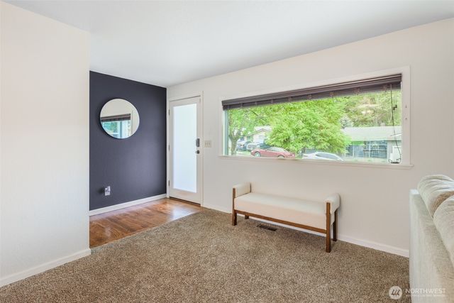 16925 SE 252nd Place, Covington, WA 98042