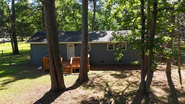 106 Park Street, Chickamauga, GA 30707