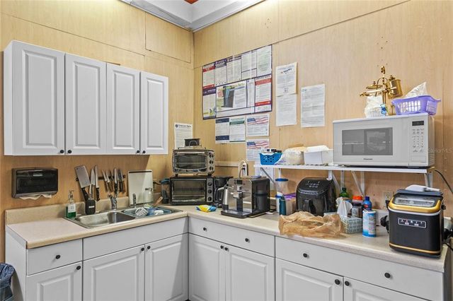 162 W PLANT STREET, Winter Garden, FL 34787
