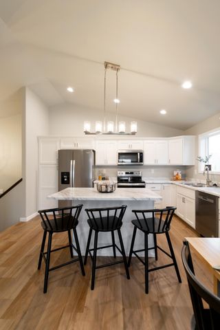 6422 82nd Avenue S, Horace, ND 58047