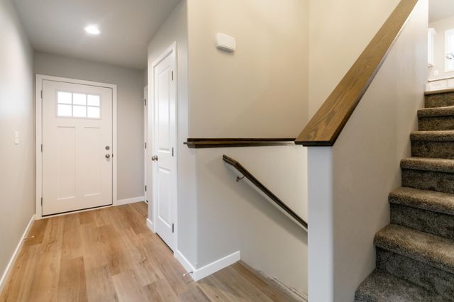 6422 82nd Avenue S, Horace, ND 58047