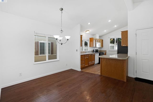 1200 W Winton Ave SPC 86, Hayward, CA 94545