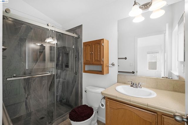 1200 W Winton Ave SPC 86, Hayward, CA 94545