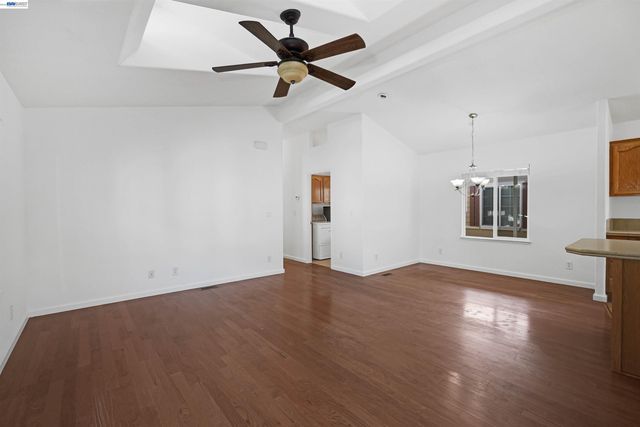 1200 W Winton Ave SPC 86, Hayward, CA 94545