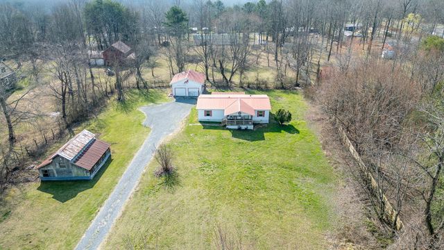 471 Grayson Way, Signal Mountain, TN 37377