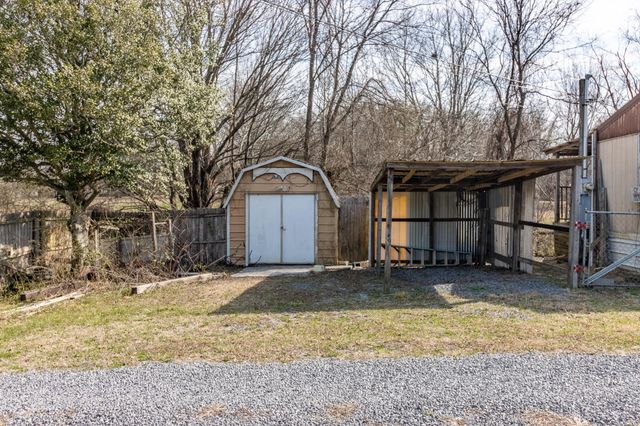 471 Grayson Way, Signal Mountain, TN 37377