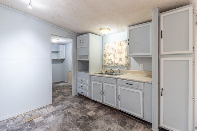 471 Grayson Way, Signal Mountain, TN 37377