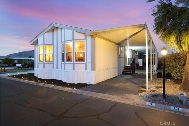 1499 Old Mountain Avenue 14, San Jacinto, CA 92583