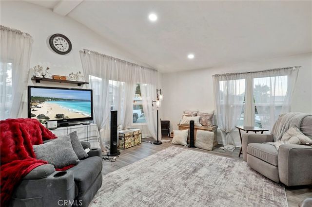 1499 Old Mountain Avenue 14, San Jacinto, CA 92583