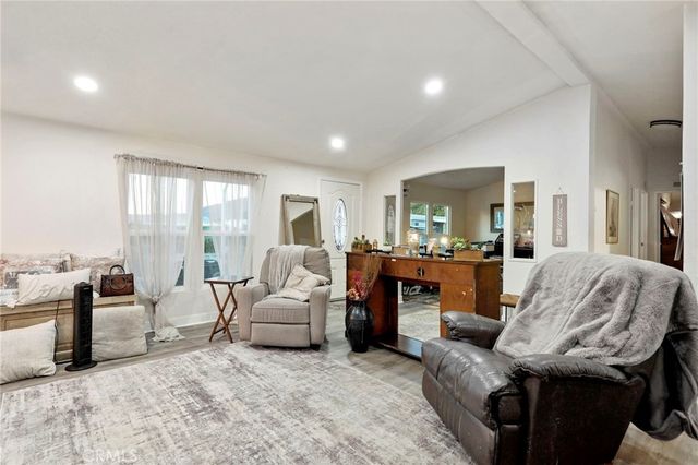 1499 Old Mountain Avenue 14, San Jacinto, CA 92583