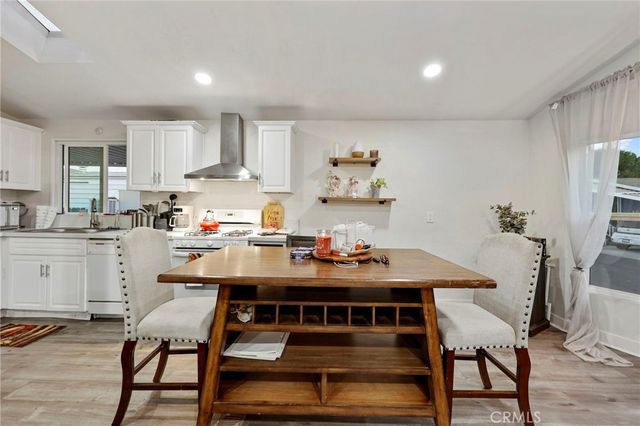 1499 Old Mountain Avenue 14, San Jacinto, CA 92583