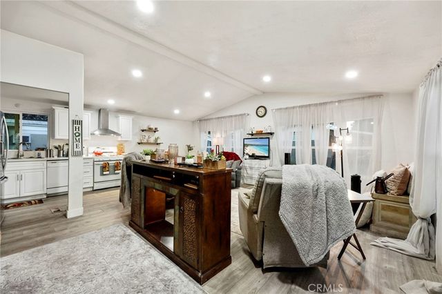 1499 Old Mountain Avenue 14, San Jacinto, CA 92583