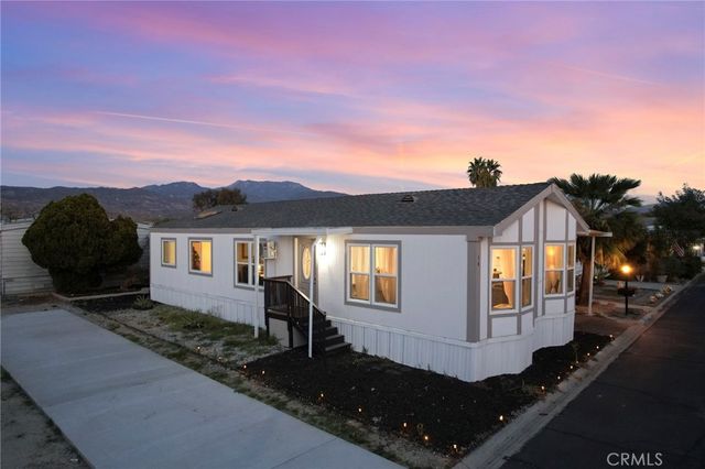 1499 Old Mountain Avenue 14, San Jacinto, CA 92583