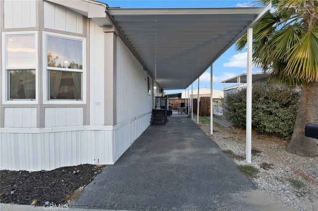 1499 Old Mountain Avenue 14, San Jacinto, CA 92583