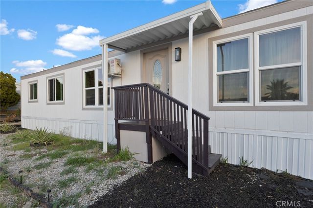 1499 Old Mountain Avenue 14, San Jacinto, CA 92583