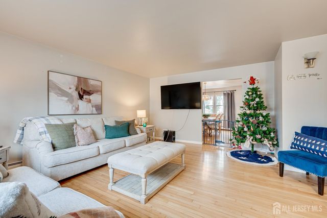 228 Oneida Place, North Plainfield, NJ 07060