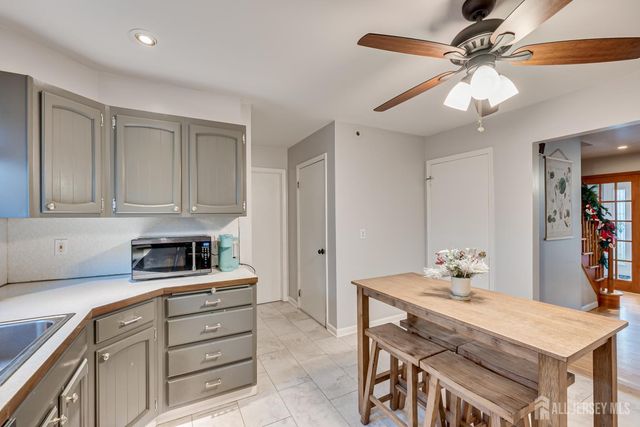 228 Oneida Place, North Plainfield, NJ 07060