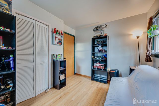 228 Oneida Place, North Plainfield, NJ 07060