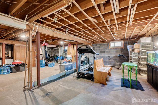 228 Oneida Place, North Plainfield, NJ 07060