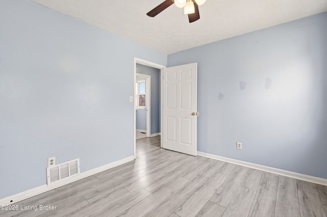 1347 S 28th St, Louisville, KY 40211