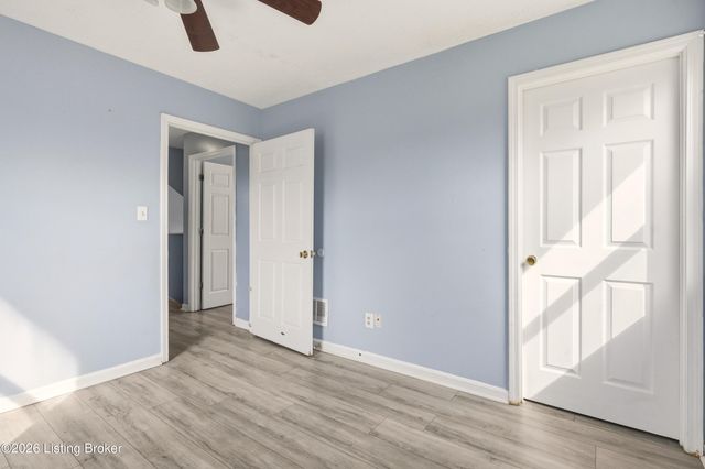 1347 S 28th St, Louisville, KY 40211