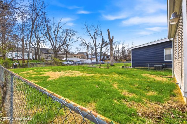 1347 S 28th St, Louisville, KY 40211