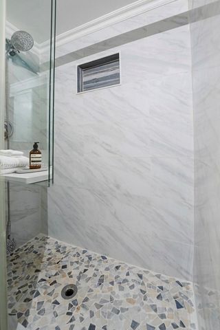 5190 Las Verdes Cir 115, Delray Beach, FL 33484