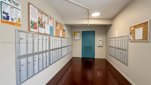 5190 Las Verdes Cir 115, Delray Beach, FL 33484