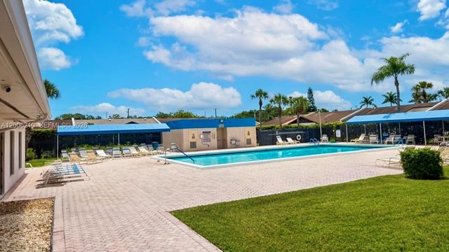 5190 Las Verdes Cir 115, Delray Beach, FL 33484