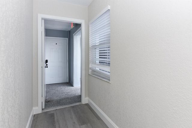 605 N Federal Highway 7, Lake Worth Beach, FL 33460