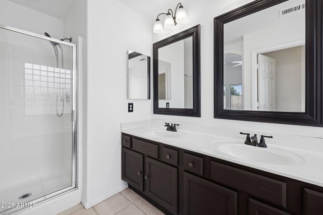 1156 N SAN BENITO Drive, Gilbert, AZ 85234