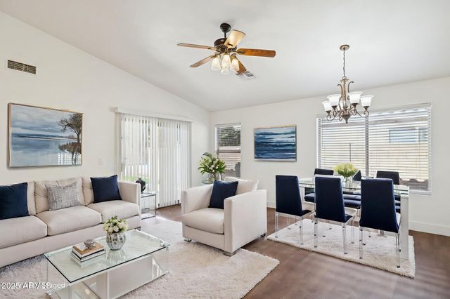 1156 N SAN BENITO Drive, Gilbert, AZ 85234