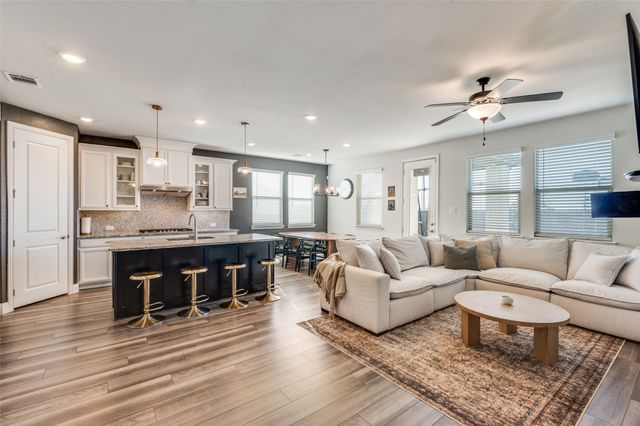 2516 Acadia Drive, Corinth, TX 76210