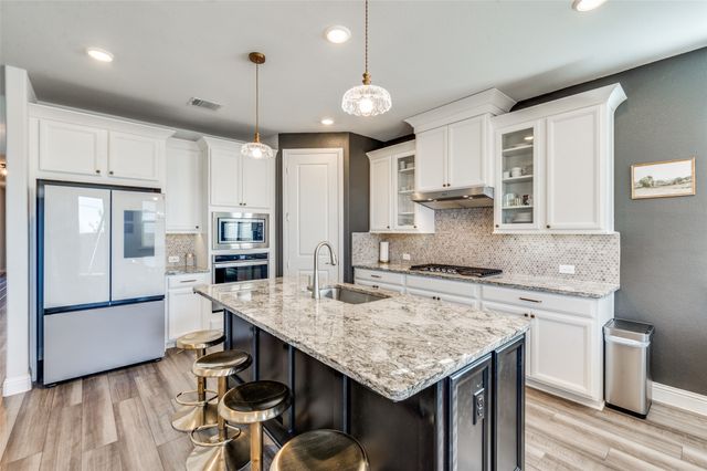 2516 Acadia Drive, Corinth, TX 76210