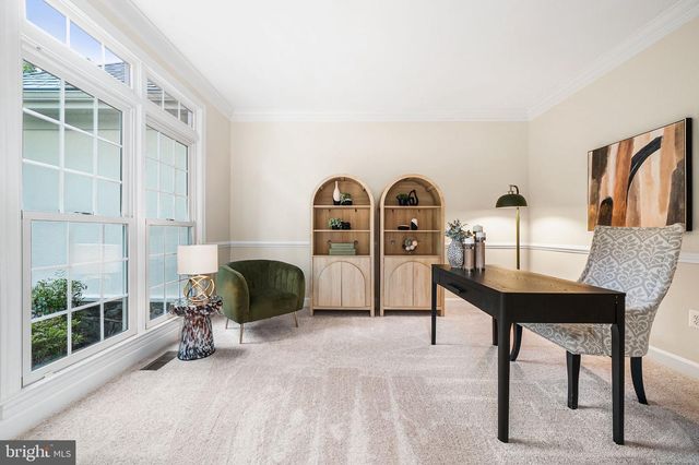 10324 REGENCY STATION DR, Fairfax Station, VA 22039