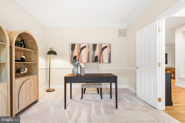 10324 REGENCY STATION DR, Fairfax Station, VA 22039