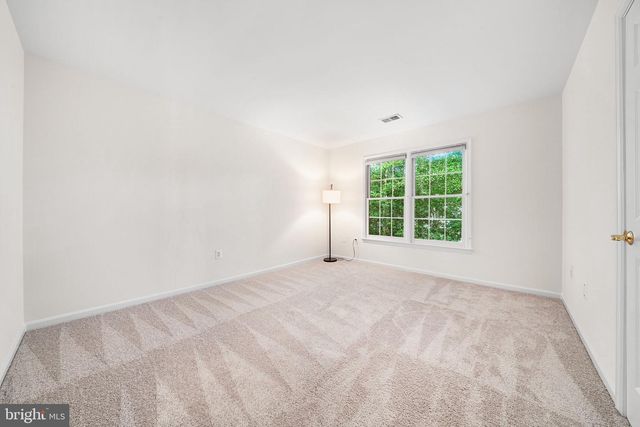 10324 REGENCY STATION DR, Fairfax Station, VA 22039