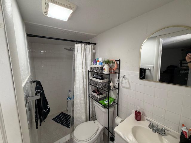 18615 SW 98TH AVENUE, Miami, FL 33157