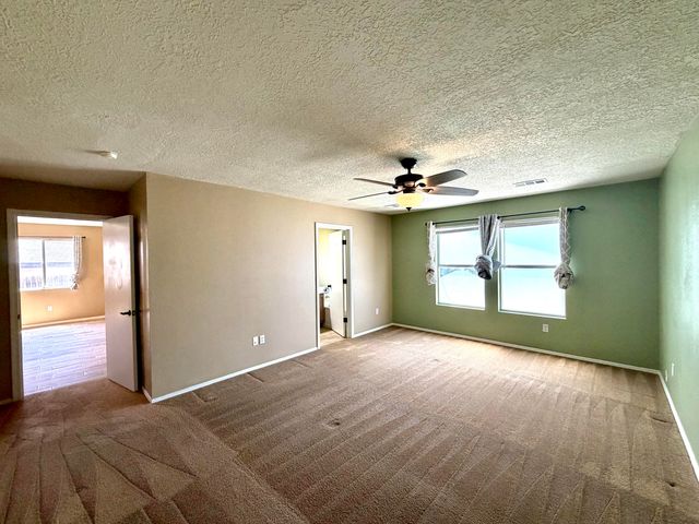 10619 Vista Bella Place NW, Albuquerque, NM 87114
