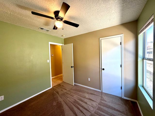 10619 Vista Bella Place NW, Albuquerque, NM 87114