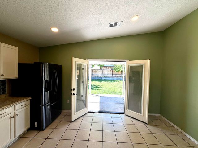 10619 Vista Bella Place NW, Albuquerque, NM 87114