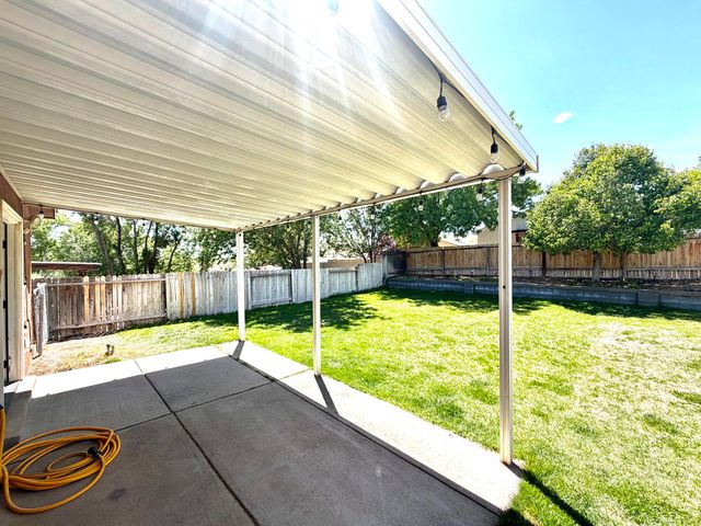 10619 Vista Bella Place NW, Albuquerque, NM 87114