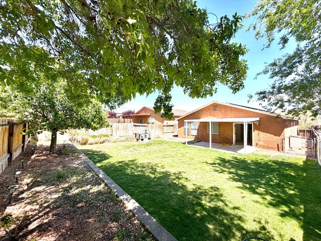 10619 Vista Bella Place NW, Albuquerque, NM 87114