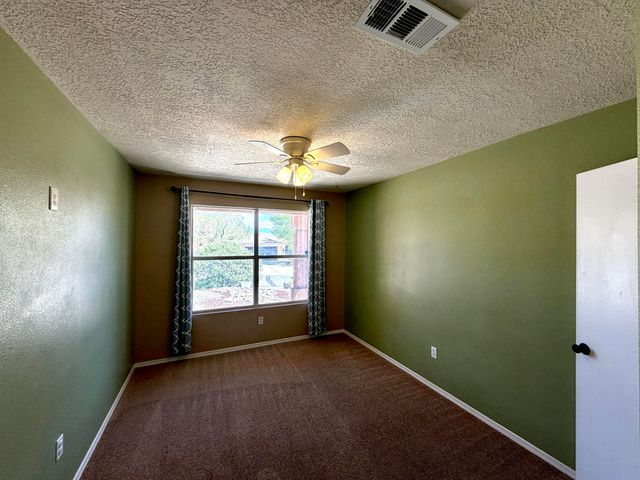 10619 Vista Bella Place NW, Albuquerque, NM 87114