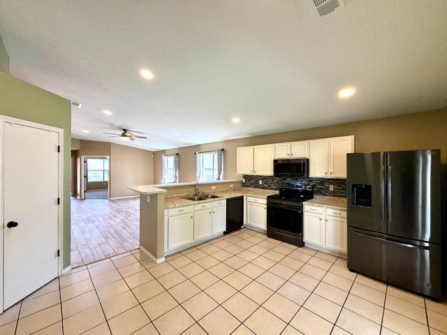 10619 Vista Bella Place NW, Albuquerque, NM 87114