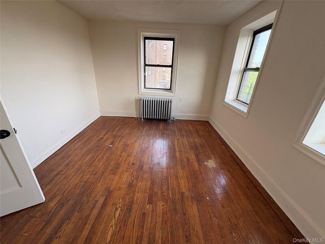30 Locust Hill Avenue 3K, Yonkers, NY 10701