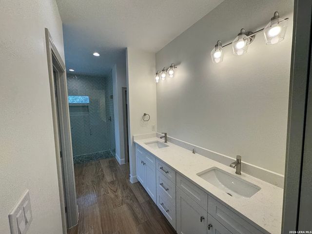 1736 Stallion Springs, Fischer, TX 78623