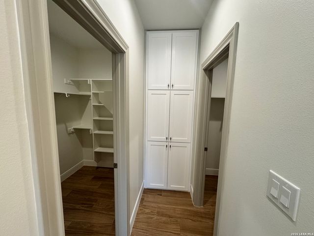 1736 Stallion Springs, Fischer, TX 78623