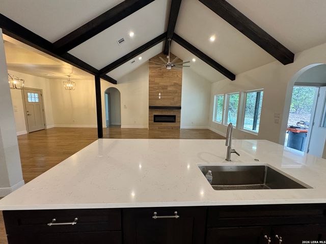 1736 Stallion Springs, Fischer, TX 78623