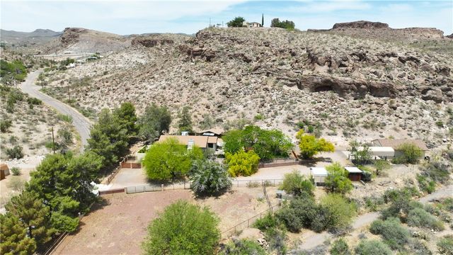 1720 N Clack Canyon Road, Kingman, AZ 86409